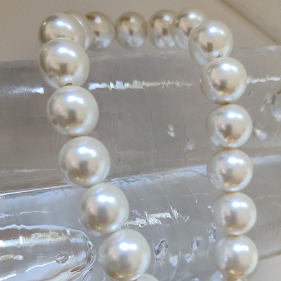 🇨🇦 Vintage oversized faux pearls necklace - Picture 3 of 12
